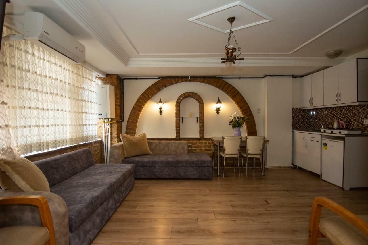 Desina Deluxe Apart Istanbul Exterior photo