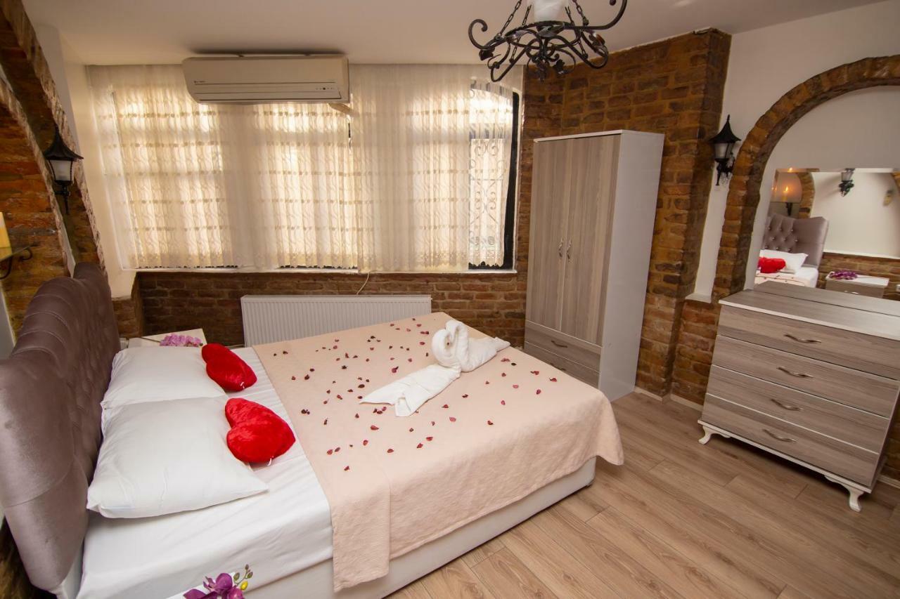 Desina Deluxe Apart Istanbul Exterior photo