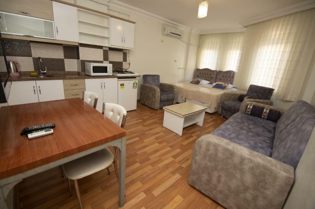 Desina Deluxe Apart Istanbul Exterior photo