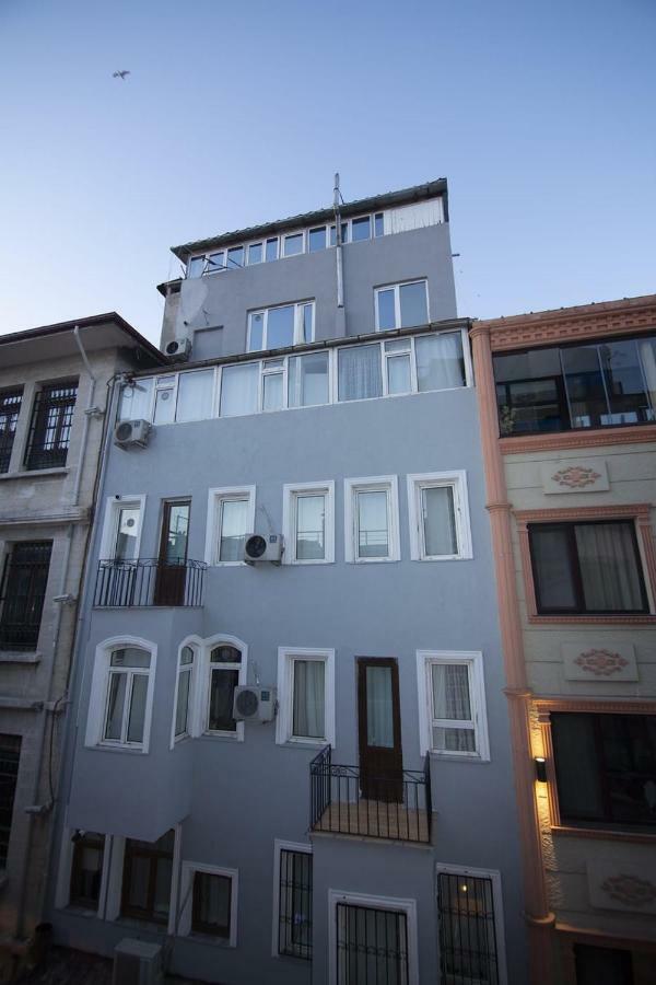 Desina Deluxe Apart Istanbul Exterior photo